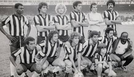 completo calcio ROMA vesti completo calcio ROMA vesti